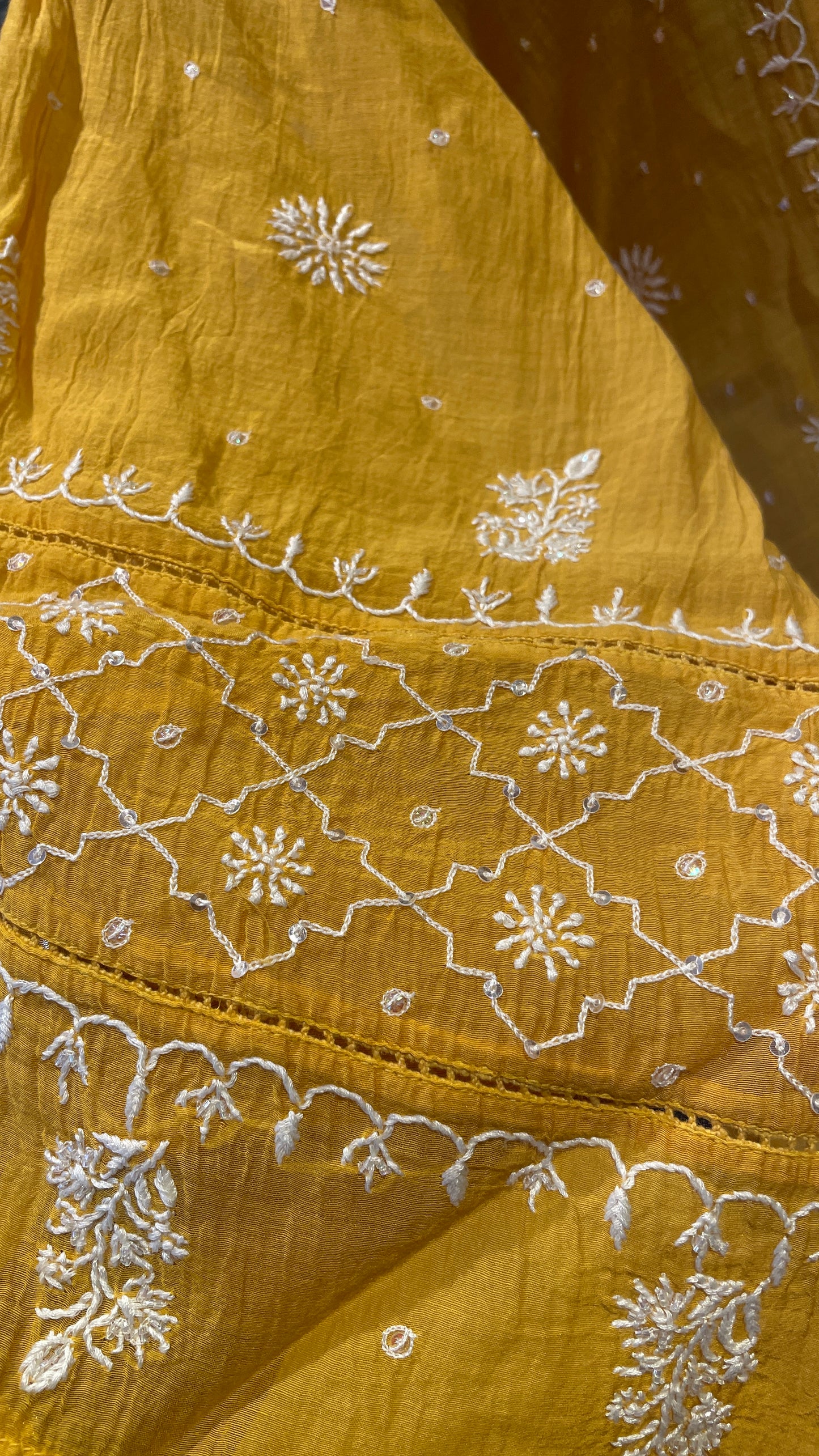 Mulchanderi Yellow Suit Set