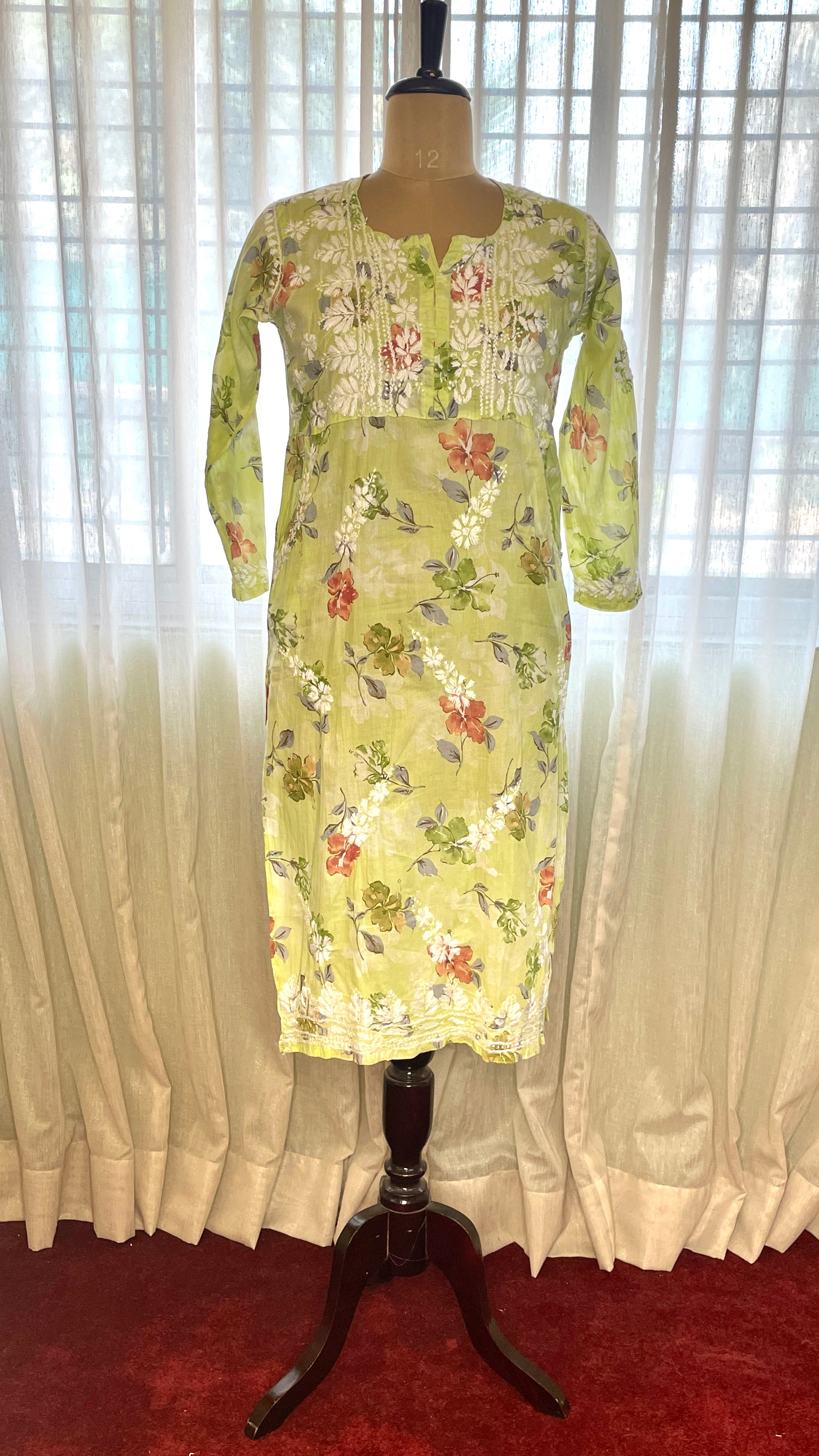 Green Chikankari Mulmul Pocket Kurti