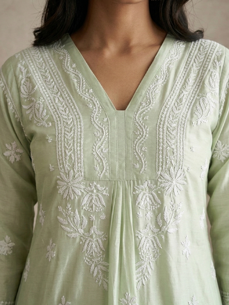 Pista Chanderi Chikankari Aline Kurta