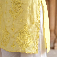 Royale Yellow Muslin Sleeveless Kurta
