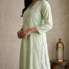 Pista Chanderi Chikankari Aline Kurta