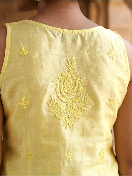 Royale Yellow Muslin Sleeveless Kurta