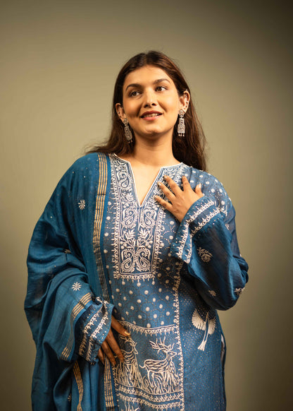 Mulchanderi Chikankari Suit Set with Katdana Detailing