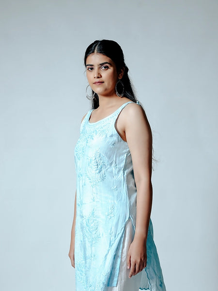 Royale Muslin Light Blue Sleeveless Kurta